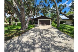 5629 BOULDER BOULEVARD, SARASOTA, FL 34233 - MLS#MFRA4657089