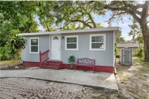2005 GILLESPIE AVENUE, SARASOTA, FL 34234 - MLS#MFRA4657109