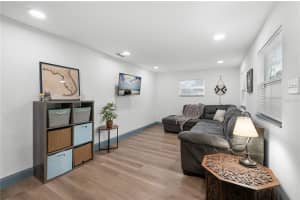 2005 GILLESPIE AVENUE, SARASOTA, FL 34234 - MLS#MFRA4657109