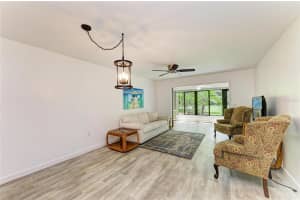 258 SHERWOOD DRIVE, BRADENTON, FL 34210 - MLS#MFRA4657135