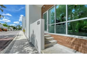626 RAWLS AVENUE, SARASOTA, FL 34236 - MLS#MFRA4657136