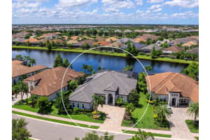 16628 BERWICK TERRACE, LAKEWOOD RANCH, FL 34202 - MLS#MFRA4657138