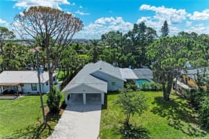 2400 LAKE SHORE DRIVE, NOKOMIS, FL 34275 Sold 08/22/25