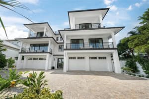 455 Cleveland Dr, SARASOTA