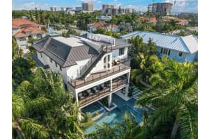 455 CLEVELAND DRIVE, SARASOTA, FL 34236 - MLS#MFRA4657290
