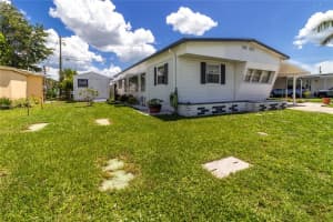 508 50TH AVENUE PLAZA, BRADENTON, FL 34207 - MLS#MFRA4657306