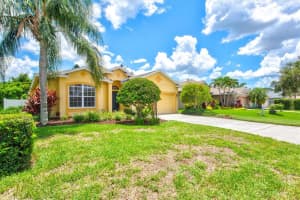 5004 CREEKSIDE TRAIL, SARASOTA, FL 34243 - MLS#MFRA4657317