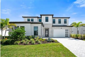 2592 WATERFRONT CIRCLE, SARASOTA, FL 34240 - MLS#MFRA4657348