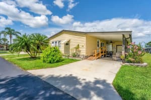 5707 45TH STREET, BRADENTON, FL 34203 - MLS#MFRA4657396