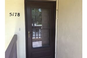 5178 Lake Village Drive #86, SARASOTA