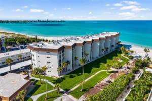 2110 Benjamin Franklin Dr #301, SARASOTA