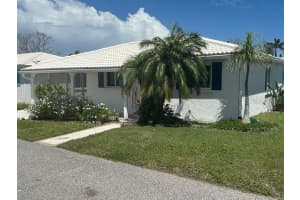 675 EL CENTRO #675, LONGBOAT KEY, FL 34228 Sold 07/31/25
