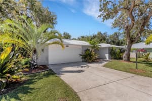 3736 Maple Hollow Ct, SARASOTA