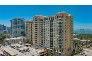 750 TAMIAMI TRAIL, SARASOTA, FL 34236 - MLS#MFRA4657467