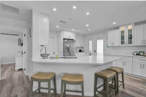 6308 MIDNIGHT PASS ROAD, SARASOTA, FL 34242 - MLS#MFRA4657483