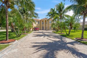 8323 BARTON FARMS BOULEVARD, SARASOTA, FL 34240 - MLS#MFRA4657513