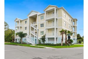 7611 34th Ave W #301, BRADENTON