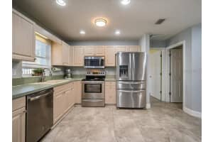 4644 BREEZY PINES BOULEVARD, SARASOTA, FL 34232 - MLS#MFRA4657586