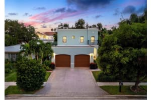 1884 GROVE STREET, SARASOTA, FL 34239 - MLS#MFRA4657617