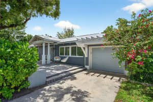 2460 HILLVIEW STREET, SARASOTA, FL 34239 Sold 08/19/25