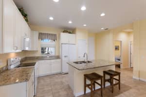 7616 ALUMNI TRAIL, SARASOTA, FL 34243 - MLS#MFRA4657736