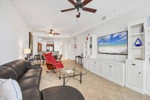 8111 LAKEWOOD MAIN STREET, LAKEWOOD RANCH, FL 34202 - MLS#MFRA4657738