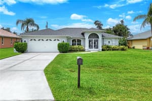 204 Se 19th Ter, CAPE CORAL