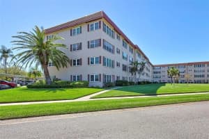 9950 62ND TERRACE, ST PETERSBURG, FL 33708 Sold 08/08/25