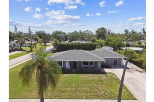 303 45TH ST W, BRADENTON, FL 34209 Sold 08/15/25