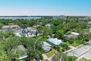 2124 6TH AVENUE, BRADENTON, FL 34205 Sold 10/28/25