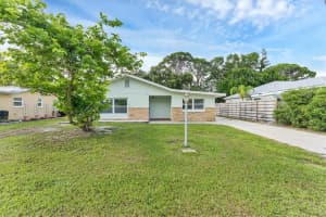 2837 Yorktown St, SARASOTA