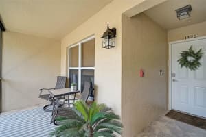 5240 HYLAND HILLS AVENUE, SARASOTA, FL 34241 - MLS#MFRA4657950