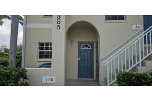 8355 Glenrose Way #110, SARASOTA