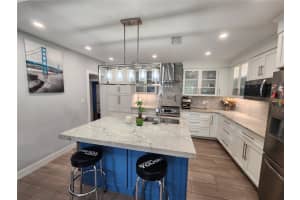2622 PARMA STREET, SARASOTA, FL 34231 - MLS#MFRA4658029
