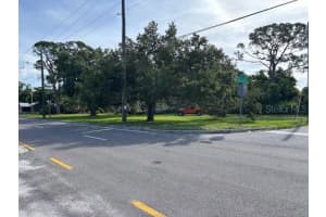 SWIFT RD, SARASOTA, FL 34231 - MLS#MFRA4658042