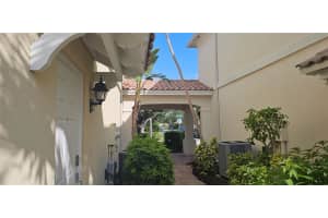 1801 BURGOS DRIVE, SARASOTA, FL 34238 - MLS#MFRA4658048