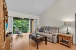 1626 BROOKHOUSE DRIVE, SARASOTA, FL 34231 - MLS#MFRA4658054
