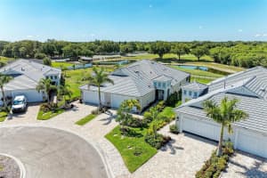 10732 KLEE AVENUE, BRADENTON, FL 34212 - MLS#MFRA4658063