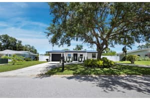 3439 Fair Oaks Pl, SARASOTA