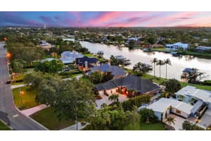 6012 SHORE ACRES DRIVE, BRADENTON, FL 34209 - MLS#MFRA4658109