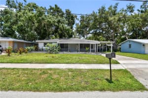 4484 BROOKSDALE DRIVE, SARASOTA, FL 34232 - MLS#MFRA4658131
