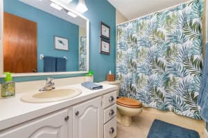3087 HEATHER LAKE DRIVE, SARASOTA, FL 34235 Sold 08/20/25
