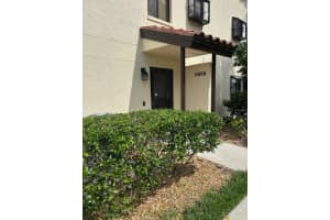 5689 GARDENS DRIVE, SARASOTA, FL 34243 - MLS#MFRA4658140