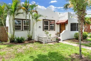 2523 11TH AVENUE, BRADENTON, FL 34205 Sold 08/29/25
