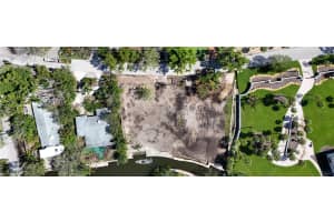 542 FREELING DRIVE, SARASOTA, FL 34242 - MLS#MFRA4658159