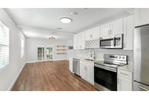 1053 40TH STREET, SARASOTA, FL 34234 - MLS#MFRA4658186
