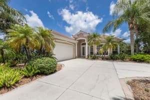 7204 SAINT GEORGES WAY, UNIVERSITY PARK, FL 34201 - MLS#MFRA4658215