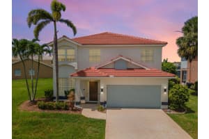 7843 Cameron Cir, FORT MYERS