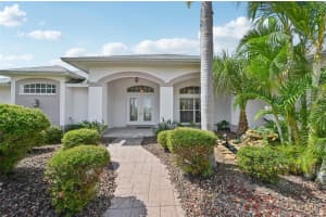 4173 BEACH VIEW COURT, PORT CHARLOTTE, FL 33948 - MLS#MFRA4658267