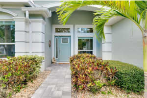 5135 CREEKSIDE TRAIL, SARASOTA, FL 34243 - MLS#MFRA4658317